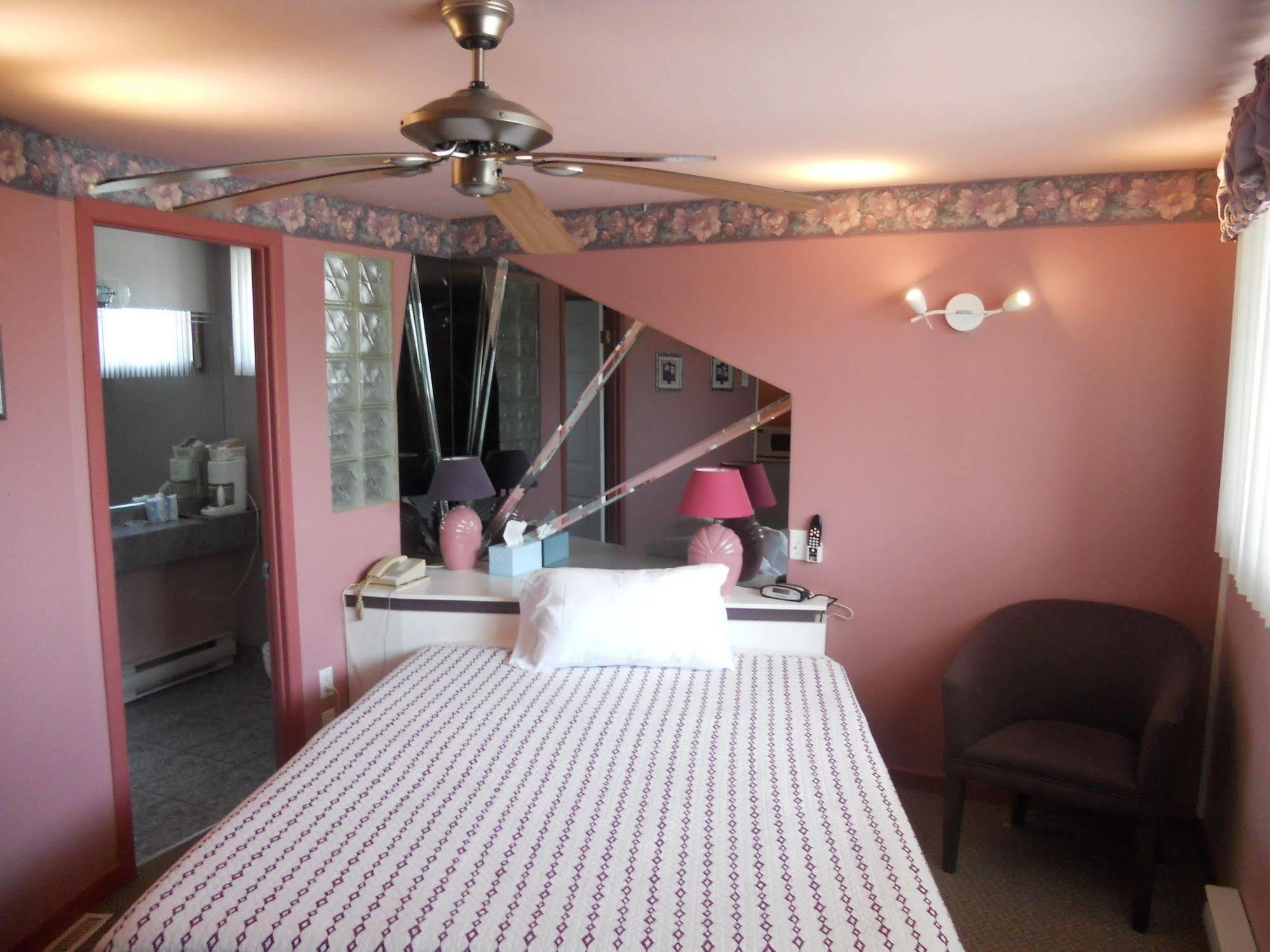 Motel Normandie Louiseville Luaran gambar